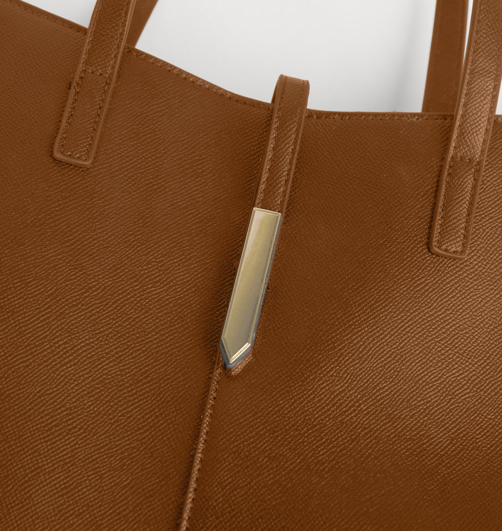 Vella Caryall - Brown